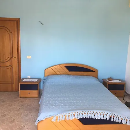 Rruga 10 Korriku Lungomare Vlorë
